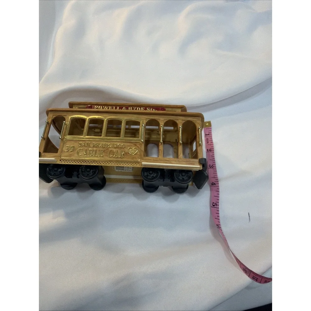 San Francisco‎ Cable Car Powell & Hyde 39 Plastic Souvenir on wheels24